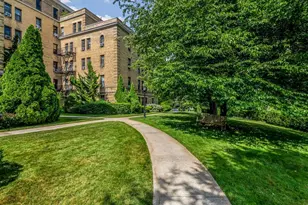 43 Calton Rd, New Rochelle, NY 10804 - Photo 27