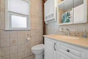 88-15 Commonwealth Blvd, Bellerose, NY 11426 - Photo 17