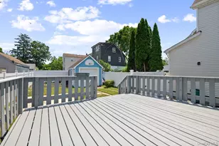 88-15 Commonwealth Blvd, Bellerose, NY 11426 - Photo 19