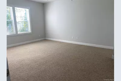 840 Montauk Highway, Copiague, NY 11726 - Photo 13