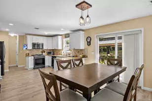 27 Cleveland Ave, Selden, NY 11784 - Photo 9