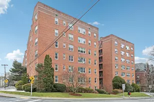 30 N Broadway, White Plains, NY 10601 - Photo 3