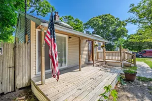 3 Laurel Rd W, Mastic Beach, NY 11951 - Photo 3