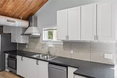 3 Laurel Road W, Mastic Beach, NY 11951 - Photo 11