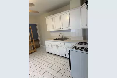 7 Chestnut Street, Westbury, NY 11590 - Photo 3