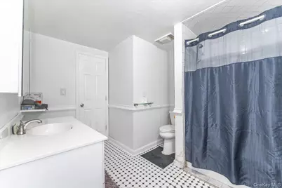 227 Rockaway Turnpike, Lawrence, NY 11559 - Photo 17