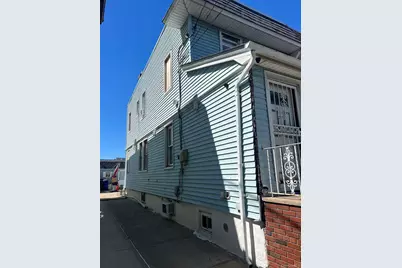 9508 Linden Boulevard, Ozone Park, NY 11417 - Photo 3