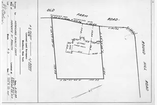 18 Old Farm Rd, East Hills, NY 11577 - Photo 23