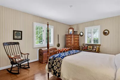 18 Old Farm Road, East Hills, NY 11577 - Photo 13