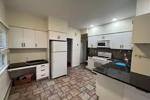 8 Bogart Ave, Port Washington, NY 11050 - Photo 13