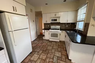 8 Bogart Ave, Port Washington, NY 11050 - Photo 11