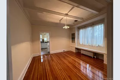 8 Bogart Avenue, Port Washington, NY 11050 - Photo 5