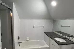 8 Bogart Ave, Port Washington, NY 11050 - Photo 17
