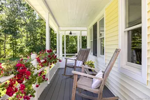 2700 Harbor Ln, Cutchogue, NY 11935 - Photo 7