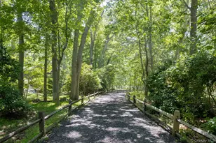 2700 Harbor Ln, Cutchogue, NY 11935 - Photo 3