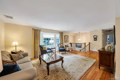 4 Long Hill Road, Smithtown, NY 11787 - Photo 3
