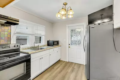 96 Washington Drive, Mastic Beach, NY 11951 - Photo 9