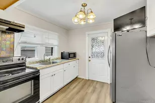 96 Washington Dr, Mastic Beach, NY 11951 - Photo 9