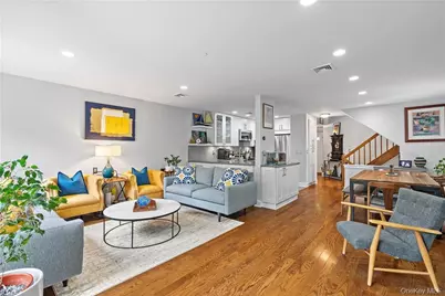 17 Top Of The Rdg #A5, Mamaroneck, NY 10543 - Photo 3