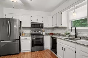 47 Martin Rd, Hopewell Junction, NY 12533 - Photo 5