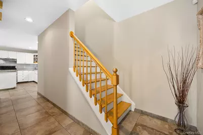 8 Ridge Street, Eastchester, NY 10709 - Photo 7