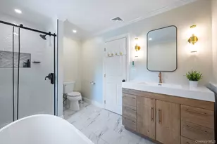 20 Hancock Ct, South Setauket, NY 11720 - Photo 13