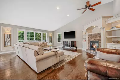 20 Hancock Court, South Setauket, NY 11720 - Photo 29