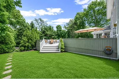 20 Hancock Court, South Setauket, NY 11720 - Photo 7