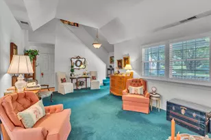 702 Pebble Beach Path, Riverhead, NY 11901 - Photo 3