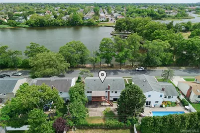 726 University Street, Valley Stream, NY 11581 - Photo 15