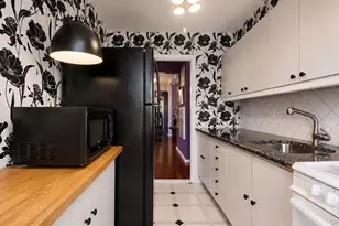75-05 210th St, Oakland Gardens, NY 11364 - Photo 11