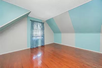12135 Milburn Street, Springfield Gardens, NY 11413 - Photo 17