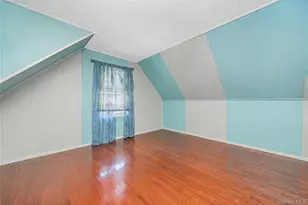 121-35 Milburn St, Springfield Gardens, NY 11413 - Photo 17