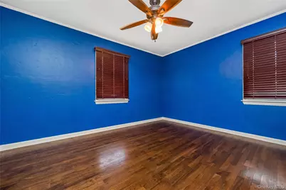 12135 Milburn Street, Springfield Gardens, NY 11413 - Photo 15