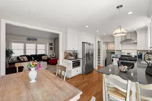 857 Milligan Ln, West Islip, NY 11795 - Photo 5
