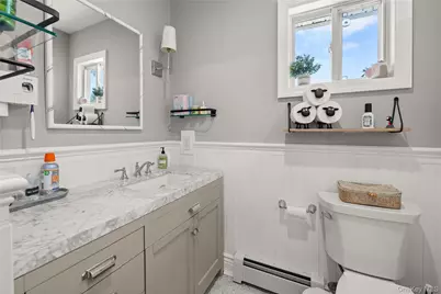 857 Milligan Lane, West Islip, NY 11795 - Photo 11