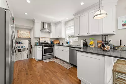 857 Milligan Lane, West Islip, NY 11795 - Photo 7
