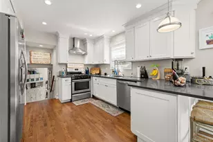 857 Milligan Ln, West Islip, NY 11795 - Photo 7