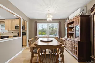 12 Wilmont Turn, Coram, NY 11727 - Photo 7