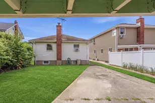 17 Duryea Pl, Lynbrook, NY 11563 - Photo 23