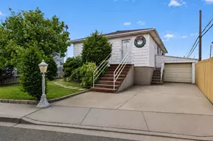442 Albern Ave, Oceanside, NY 11572 - Photo 13