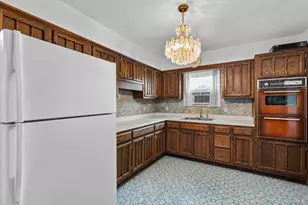 442 Albern Ave, Oceanside, NY 11572 - Photo 3