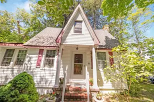 12 Valkyr Rd, Rocky Point, NY 11778 - Photo 3