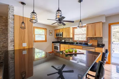2013 County Road 3, Olivebridge, NY 12461 - Photo 9