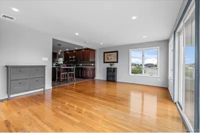 631 Lincoln Street, Baldwin, NY 11510 - Photo 17