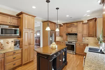 5 Albertanna Court, Hopewell Junction, NY 12533 - Photo 9