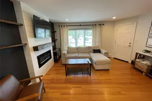 36 34th St, Copiague, NY 11726 - Photo 13