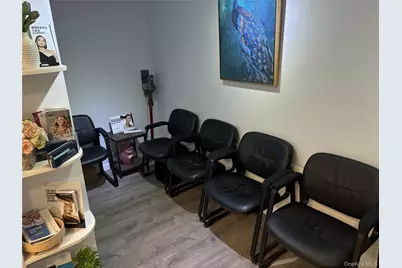 132-59 41st Road #CB, Flushing, NY 11355 - Photo 3
