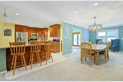 168 Orchid Drive, Pearl River, NY 10965 - Photo 9