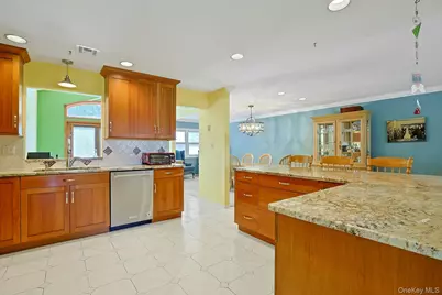 168 Orchid Drive, Pearl River, NY 10965 - Photo 13